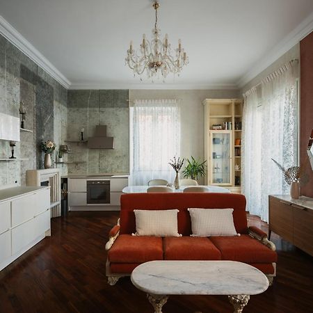Bellevue Suite Rosselli Комо Екстериор снимка
