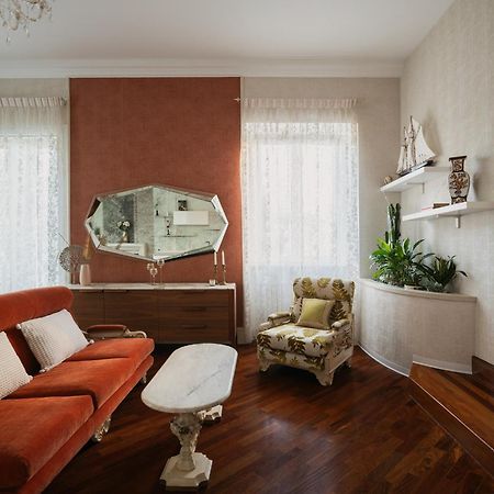 Bellevue Suite Rosselli Комо Екстериор снимка